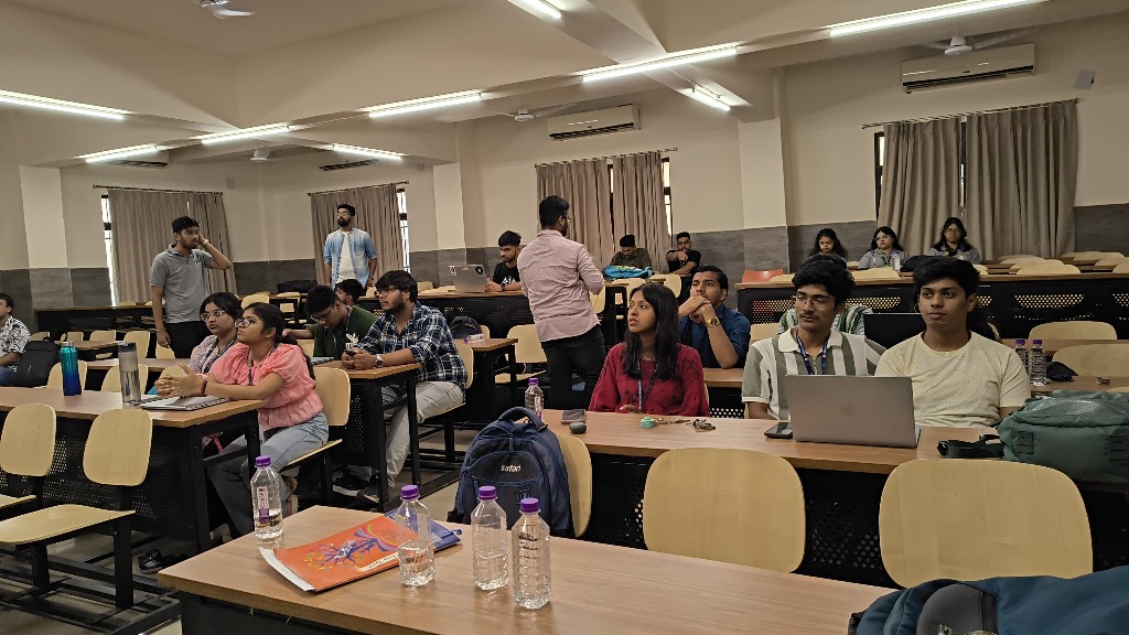 Rachitva – Design & Pitch Competition moment 4